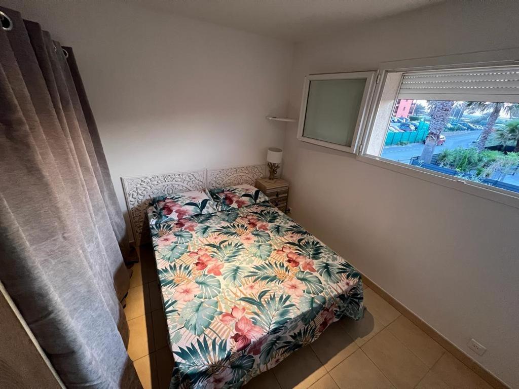 Plein Sud, Bel Appartement 20 Metres De La Plage La Capte Йер Экстерьер фото