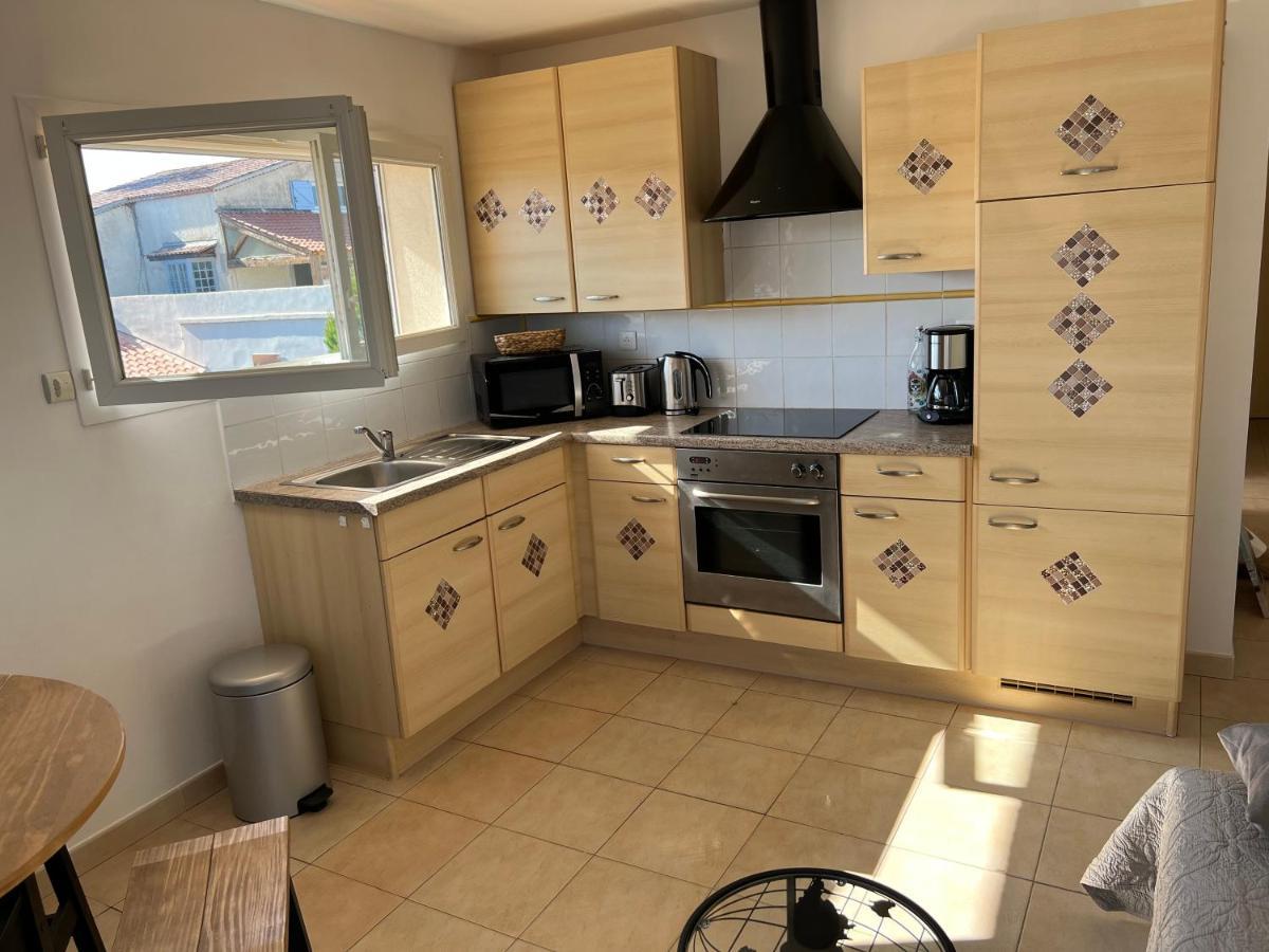 Plein Sud, Bel Appartement 20 Metres De La Plage La Capte Йер Экстерьер фото